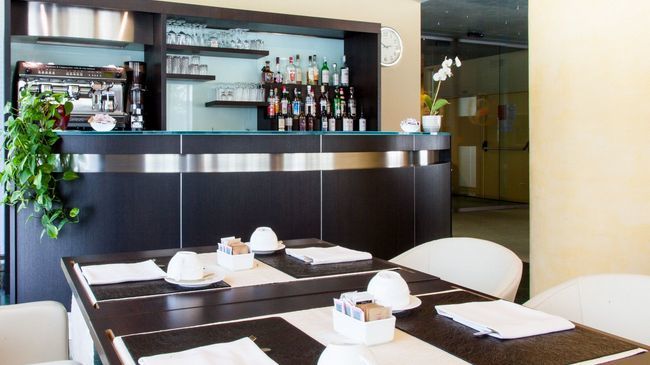 Hotel Senator Gorgonzola Restoran foto